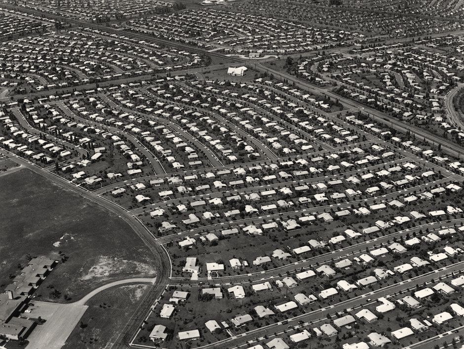 Levittown, c. 1959: Levittown, Pennsylvania, from the air: one of the mass-built postwar suburbs, laid out for the car.