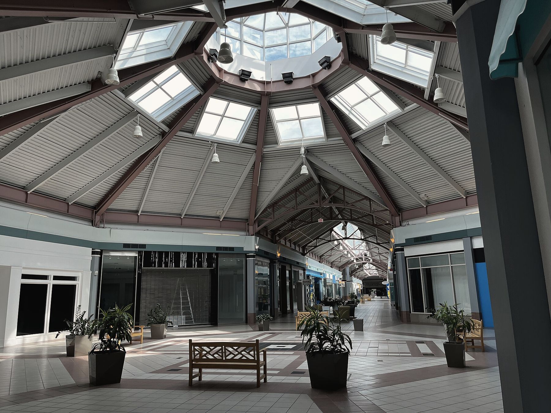 Steeplegate Mall, 2022: The central atrium in Concord, New Hampshire, after every interior shop had closed.